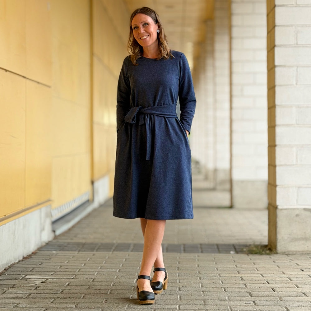 Ajaton collegemekko | FARKUNSININEN