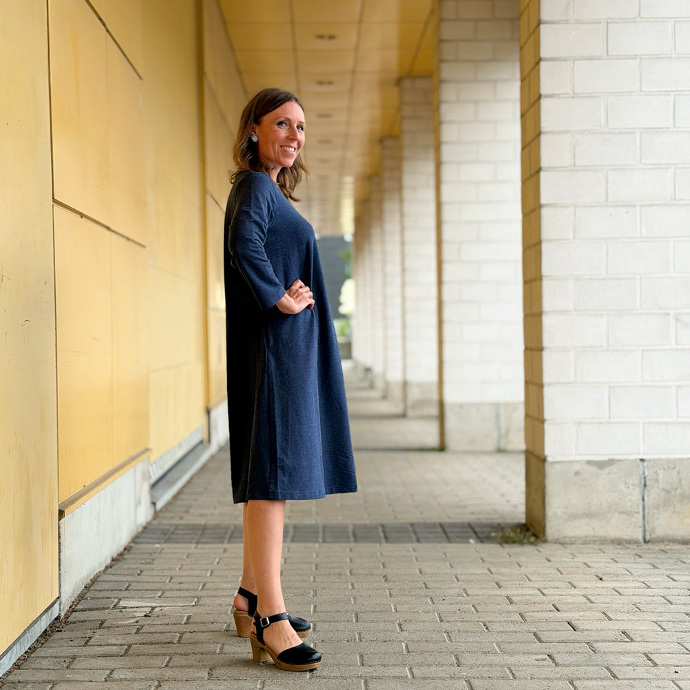 Ajaton collegemekko | FARKUNSININEN
