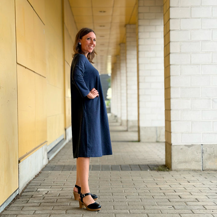 Ajaton collegemekko | FARKUNSININEN