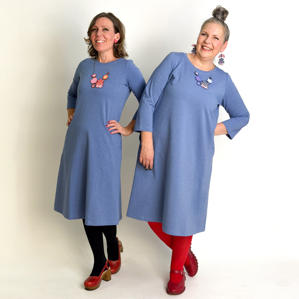 Ajaton collegemekko | HARMAANSININEN