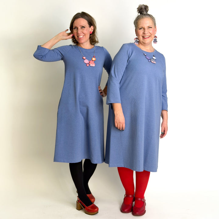 Ajaton collegemekko | HARMAANSININEN