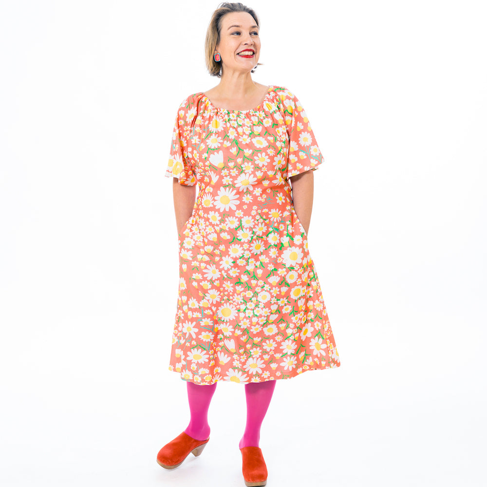 Kekkerikesä mekko | PÄIVÄNKAKKARAT | koralli