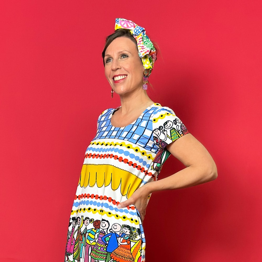 kiva-mekko-lyhythihainen-koori-2-8-r