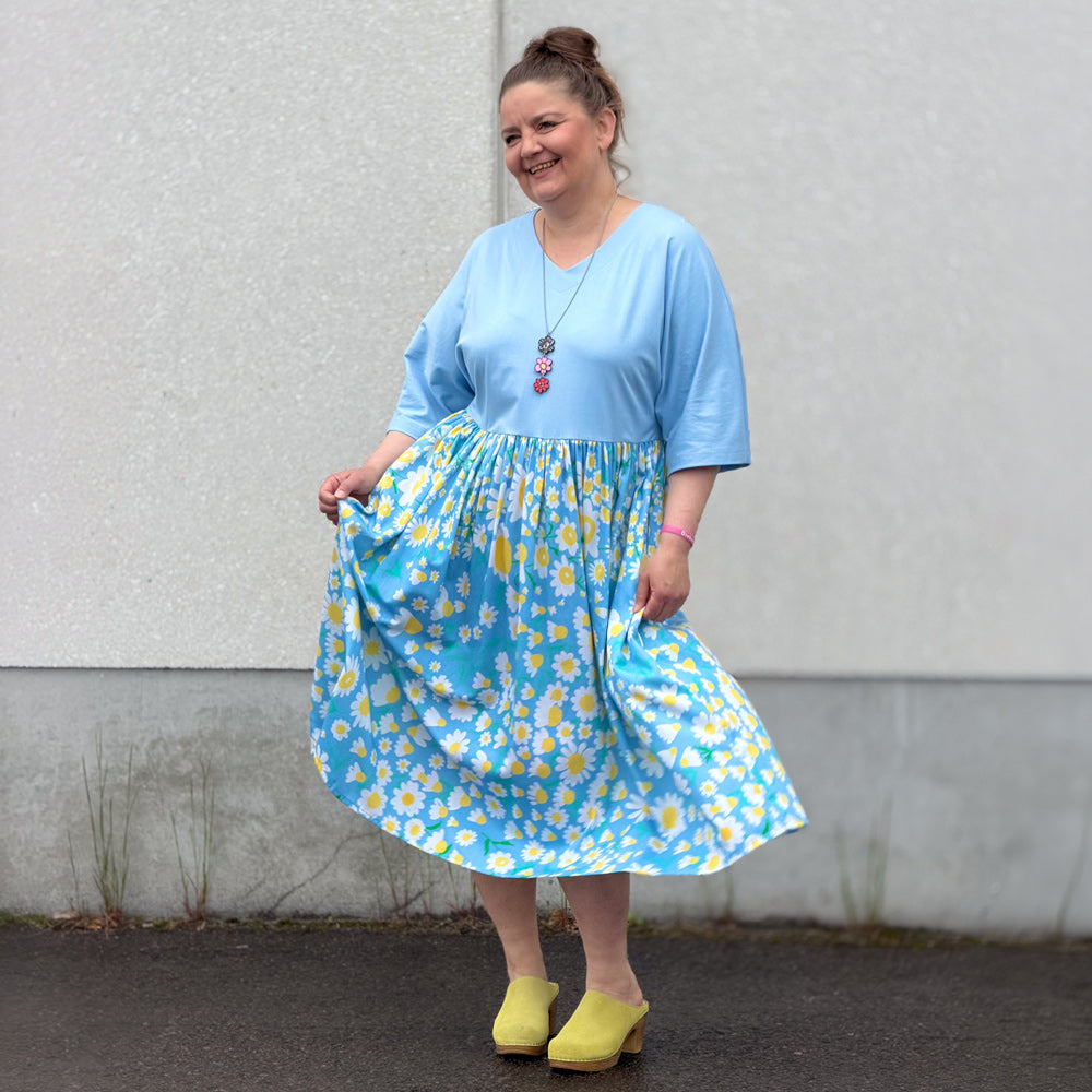 Dress | LEIJU | Päivänkakkarat