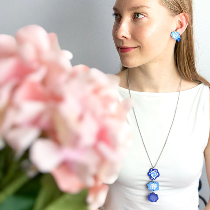 Button earrings | SUVI | blue